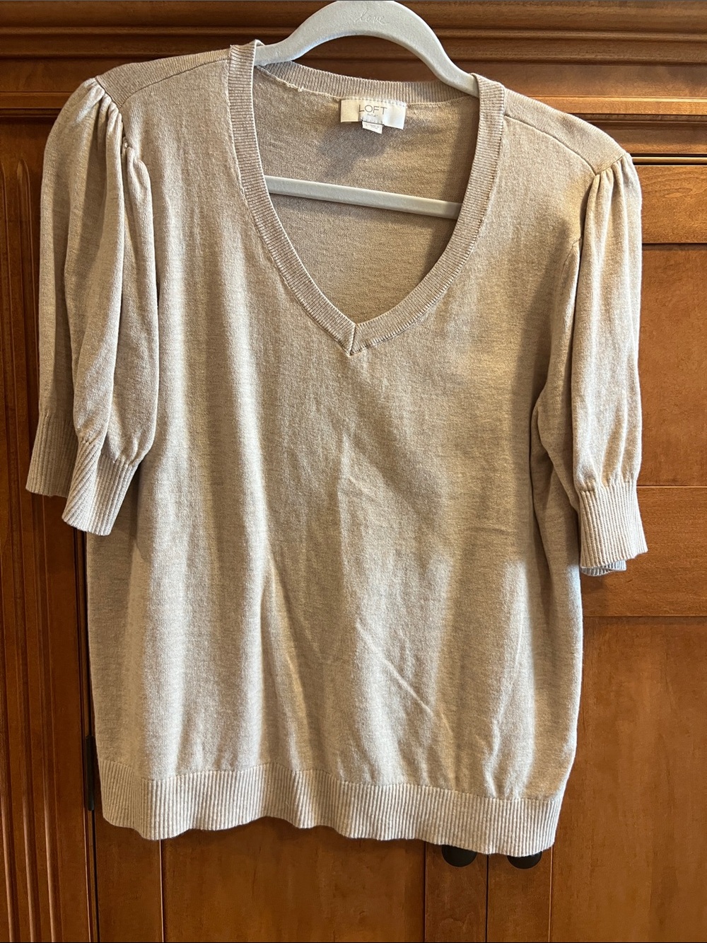 LOFT Cream V-Neck Puff Sleeve Sweater Top